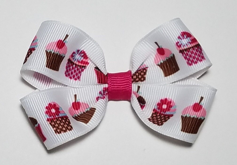 3" Cupcake 