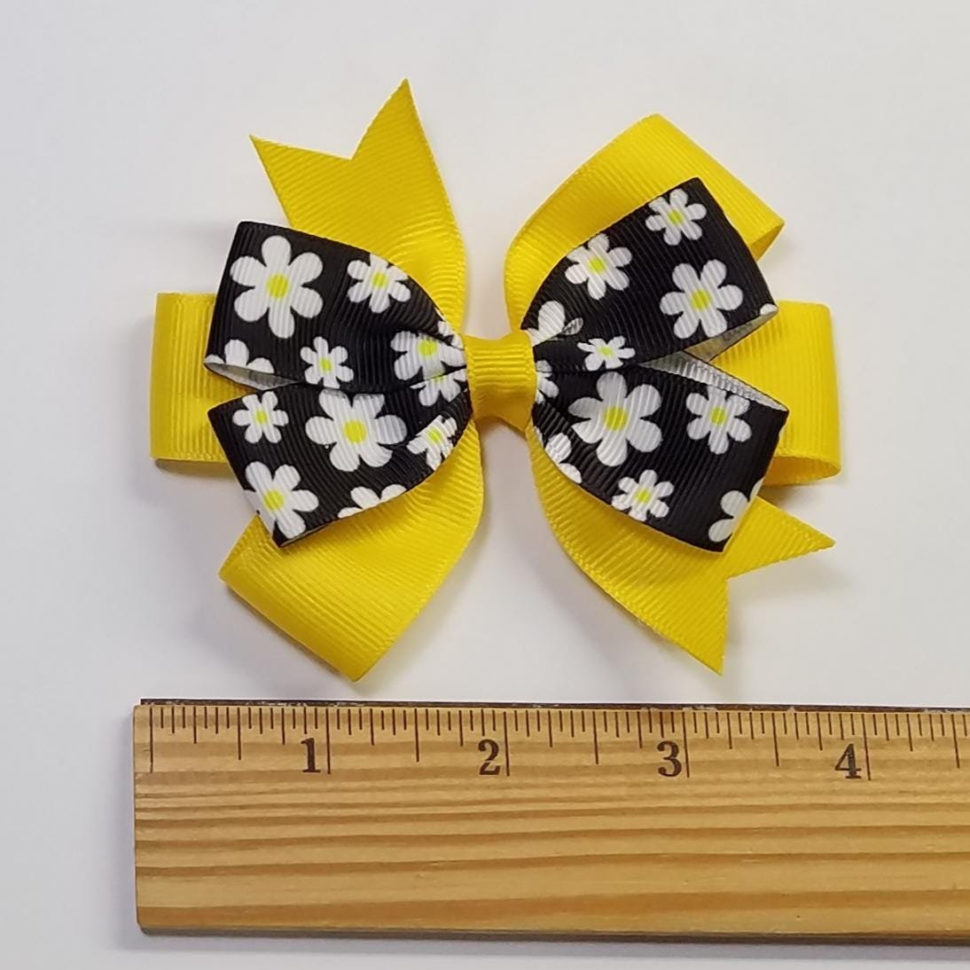 3.5" Daisy Flower 