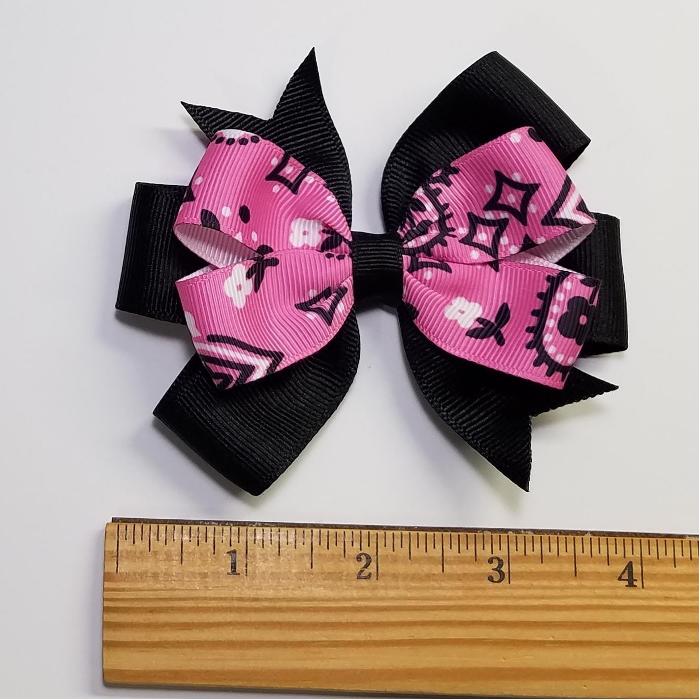 3.5" Bandana Hot Pink Black